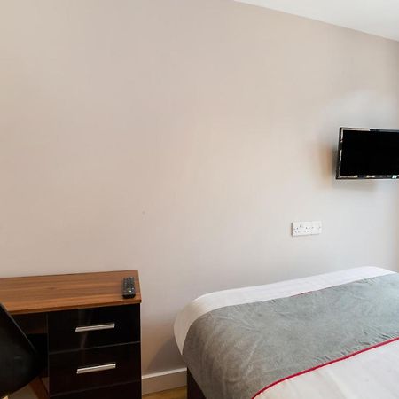 Oyo Vincent Apartments Liverpool Exterior foto