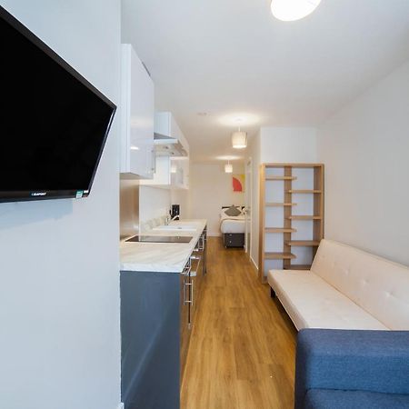 Oyo Vincent Apartments Liverpool Exterior foto